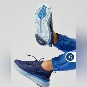 Clove Women’s Supercrush Forte Navy Blue Activewear Shoes‎ Size 6.5